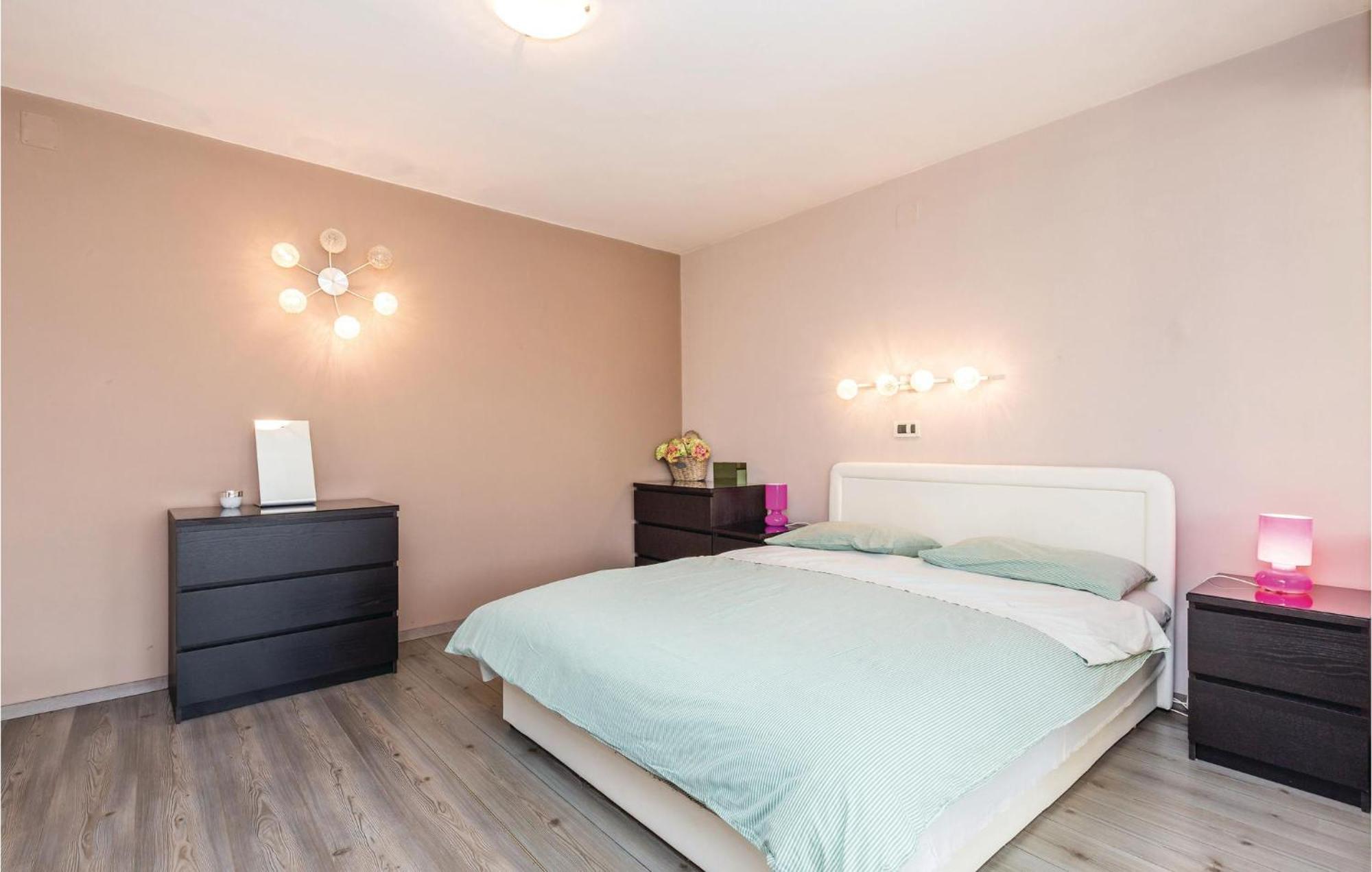 Stunning Apartment In Rijeka With 1 Bedrooms And Wifi Eksteriør bilde