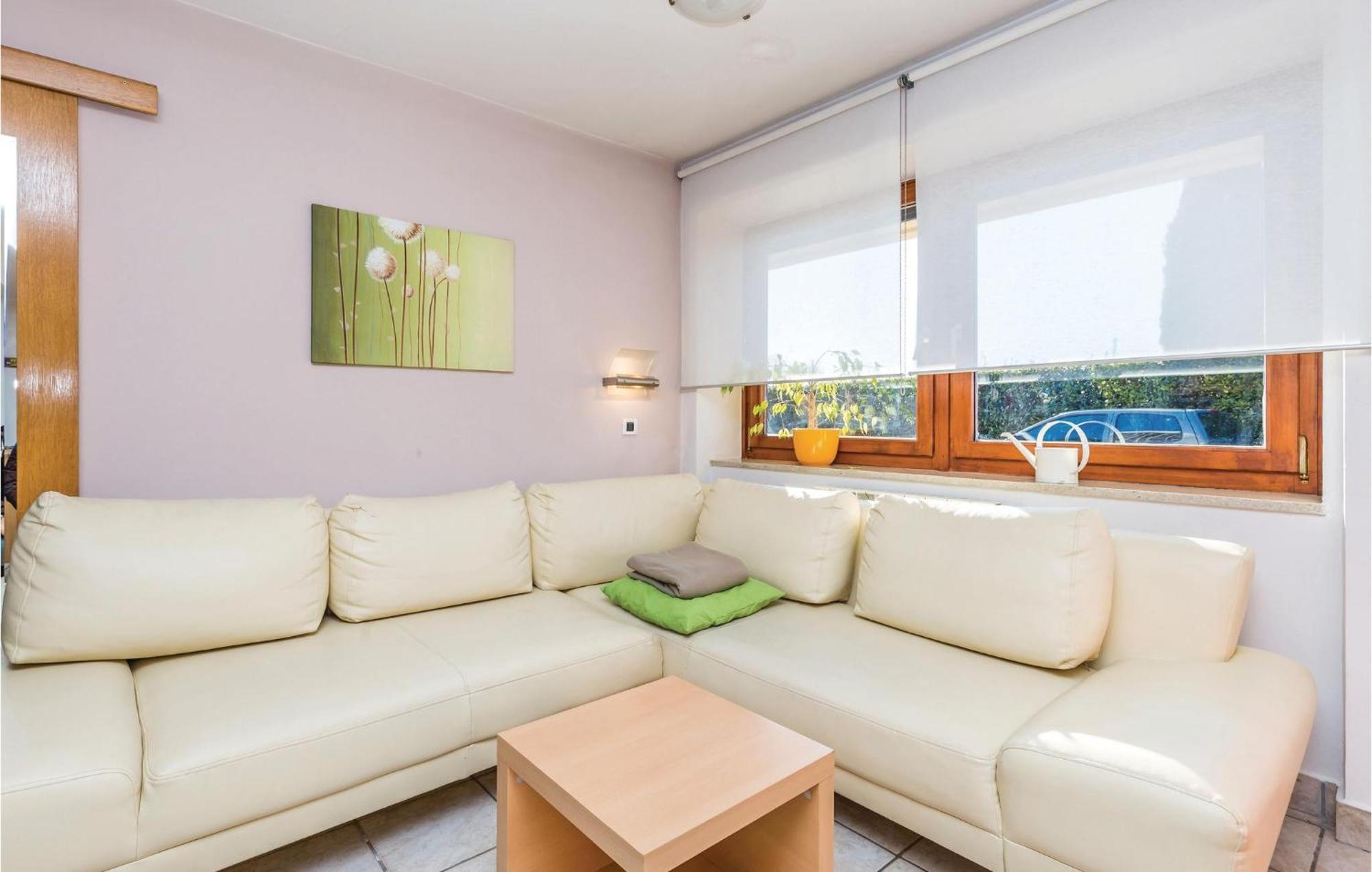 Stunning Apartment In Rijeka With 1 Bedrooms And Wifi Eksteriør bilde