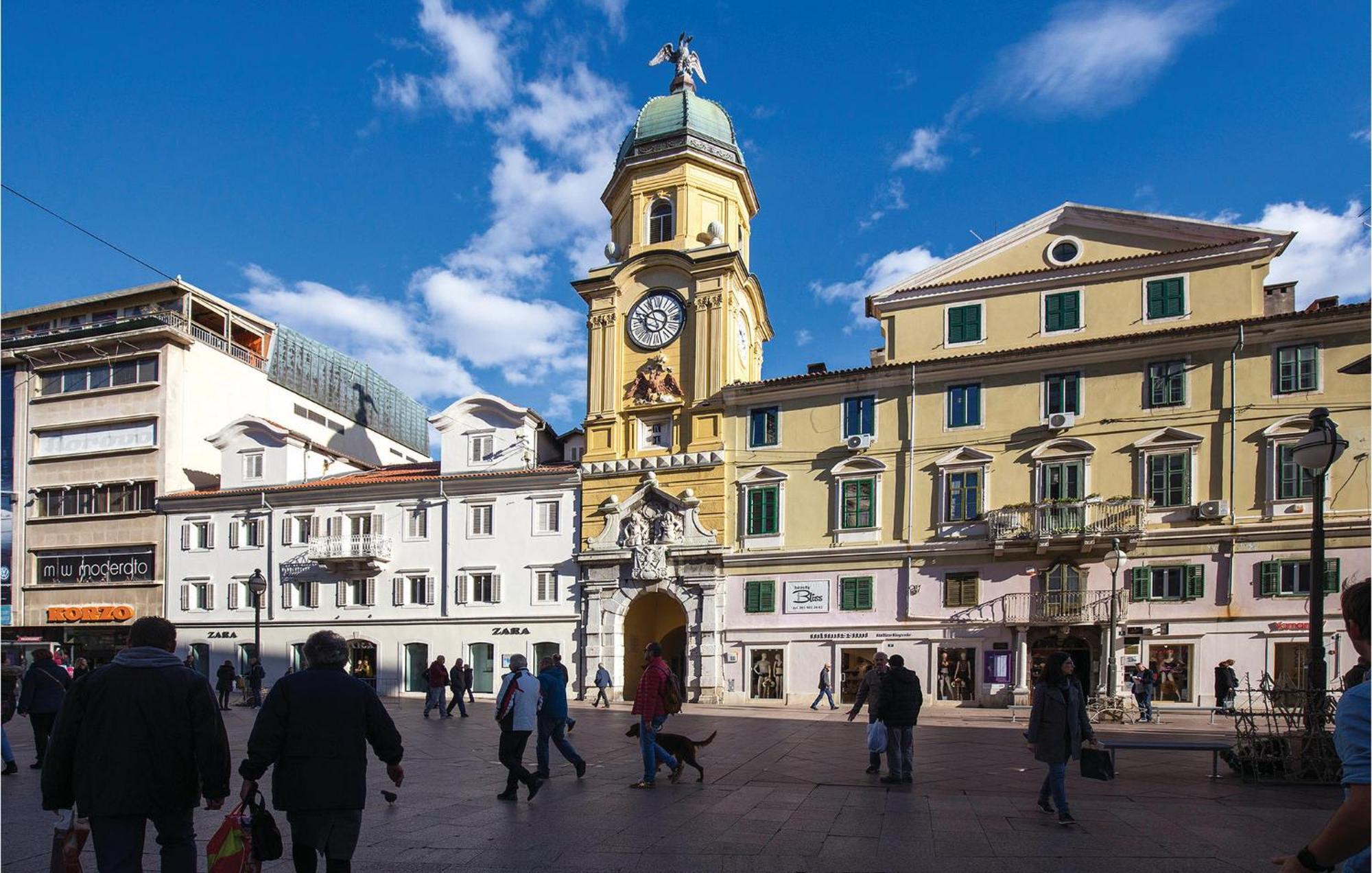 Stunning Apartment In Rijeka With 1 Bedrooms And Wifi Eksteriør bilde