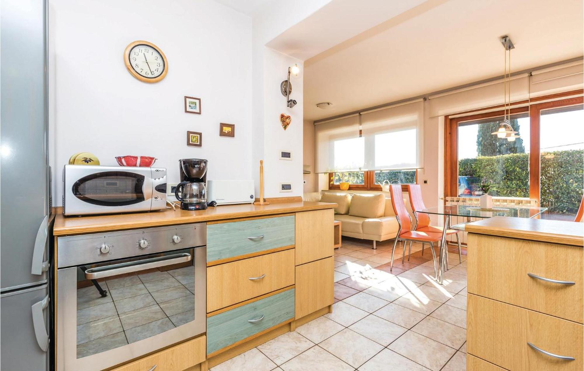 Stunning Apartment In Rijeka With 1 Bedrooms And Wifi Eksteriør bilde