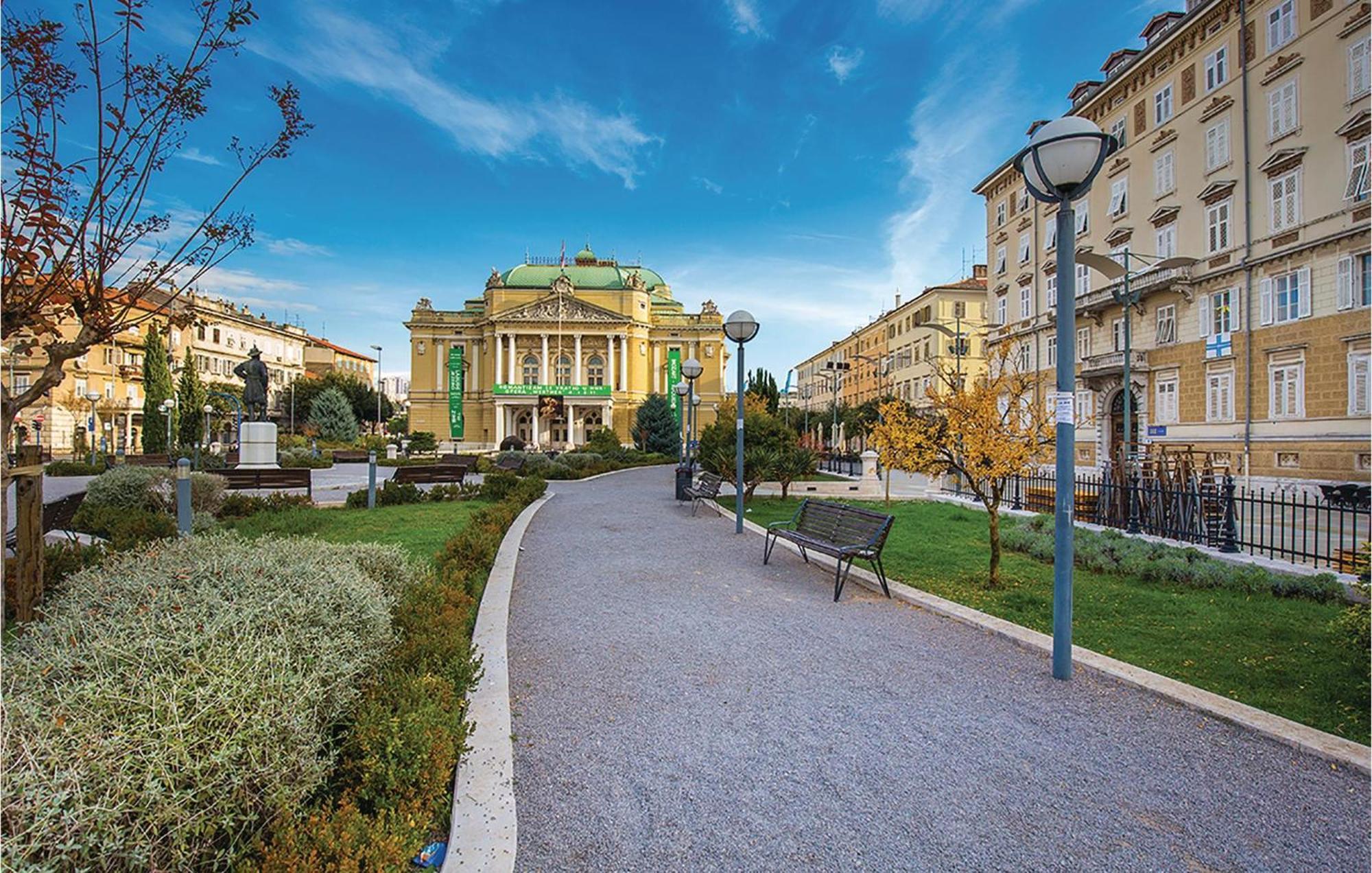 Stunning Apartment In Rijeka With 1 Bedrooms And Wifi Eksteriør bilde